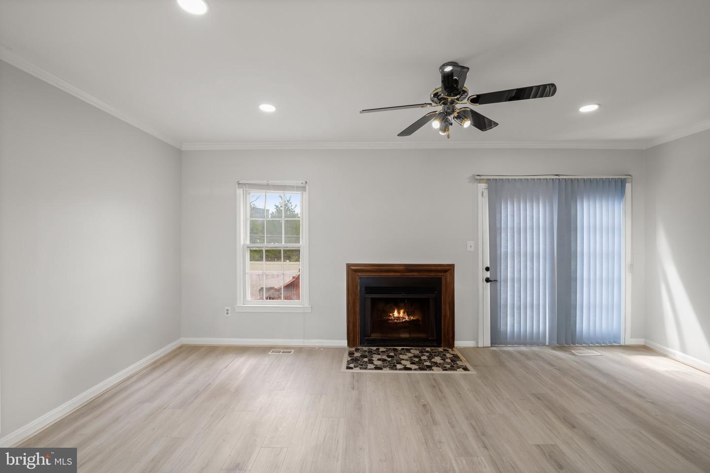 5943 Surratts Village Dr Property Photo 17