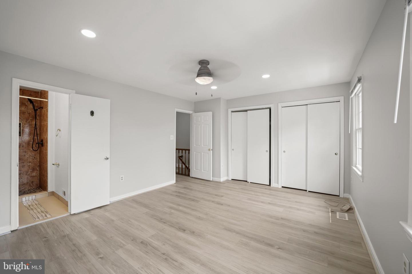 5943 Surratts Village Dr Property Photo 28