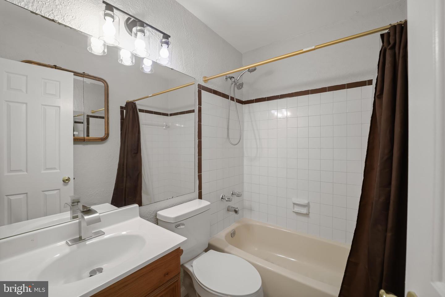5943 Surratts Village Dr Property Photo 36
