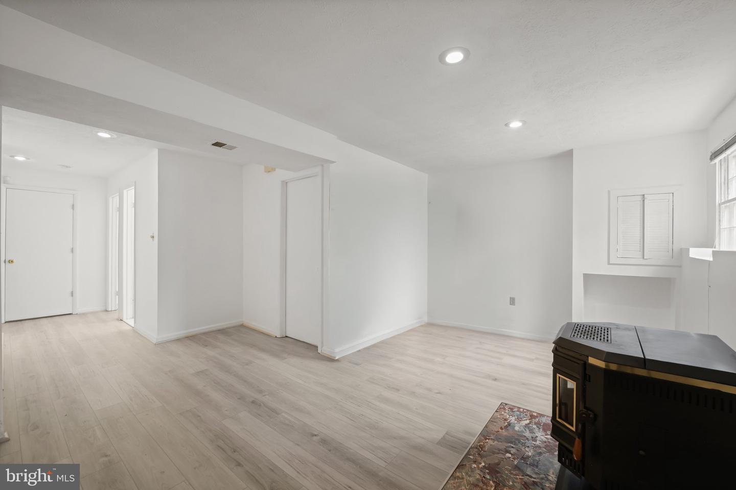 5943 Surratts Village Dr Property Photo 40