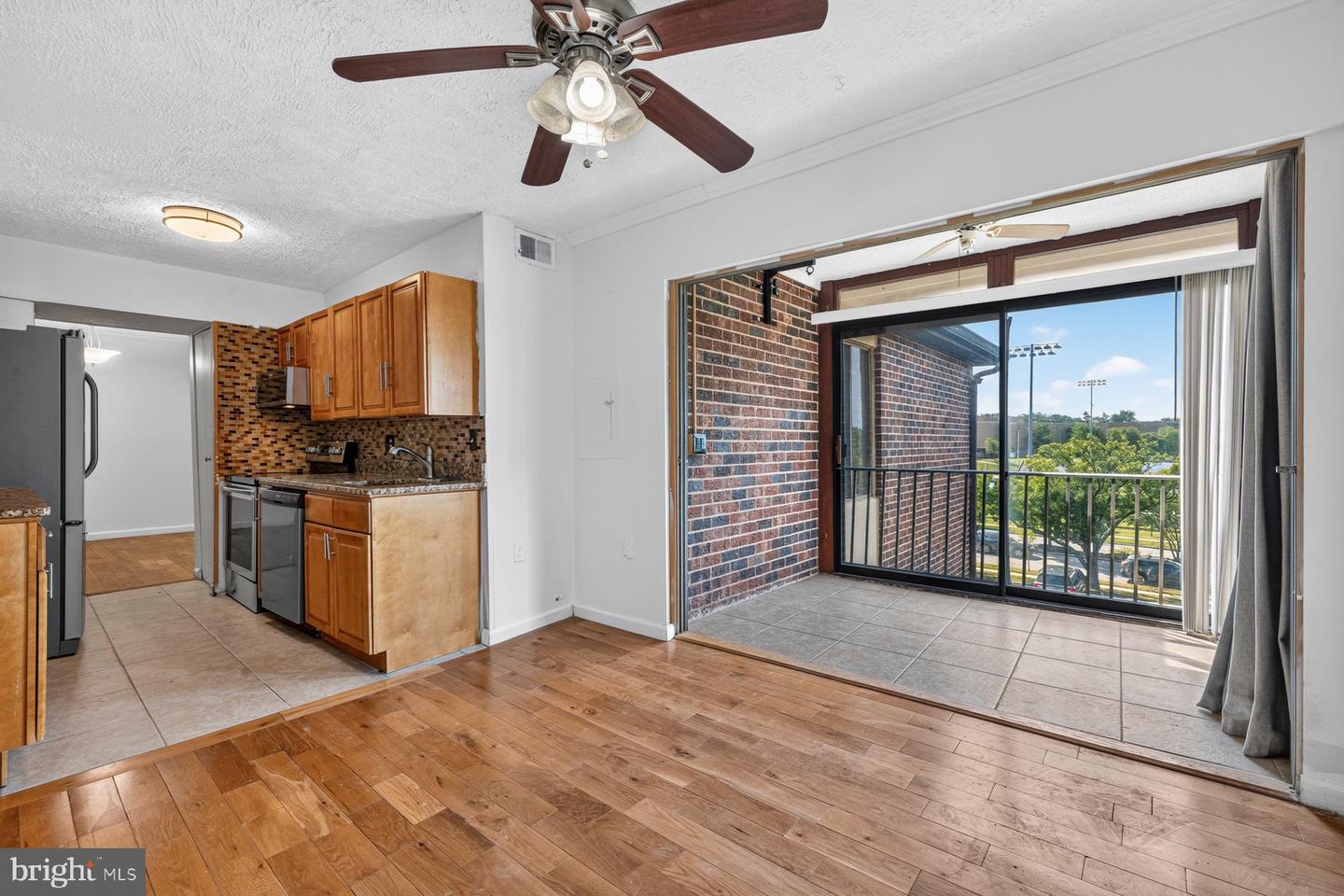 7716 Hanover Pkwy #304 Property Photo 1