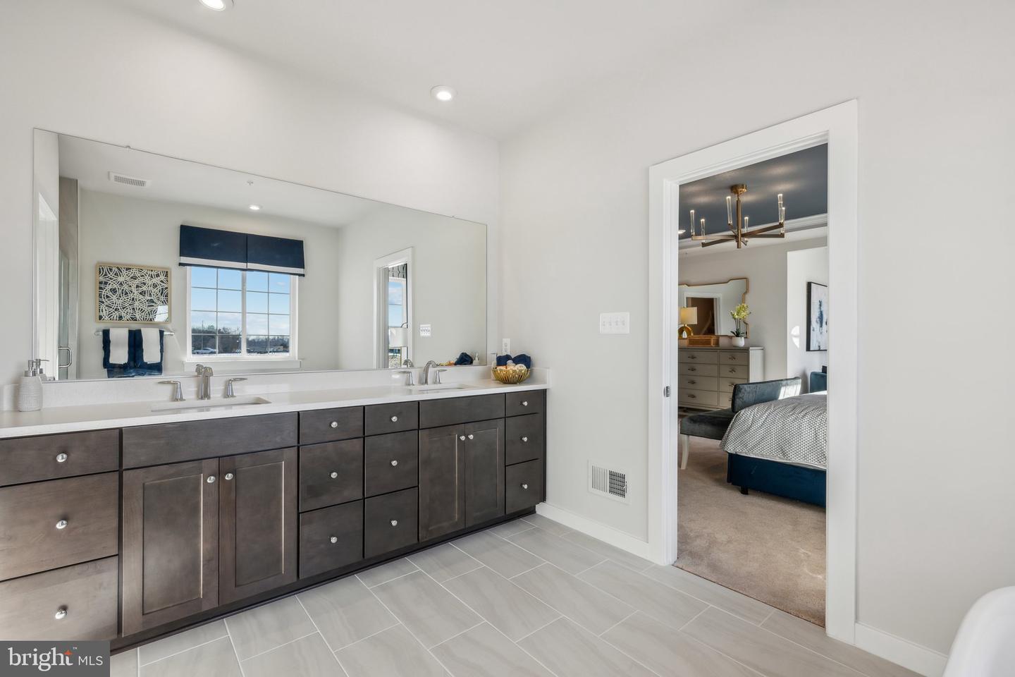 10909 Parasol Pl Property Photo 11