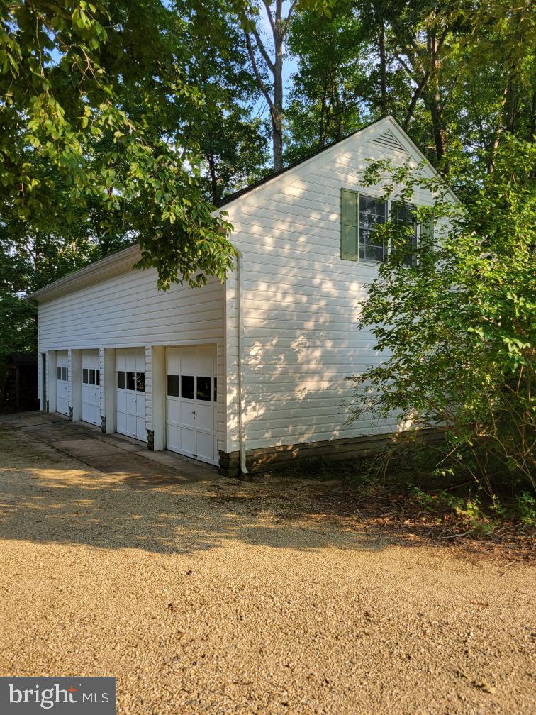 16351 Tanyard Rd Property Photo 44