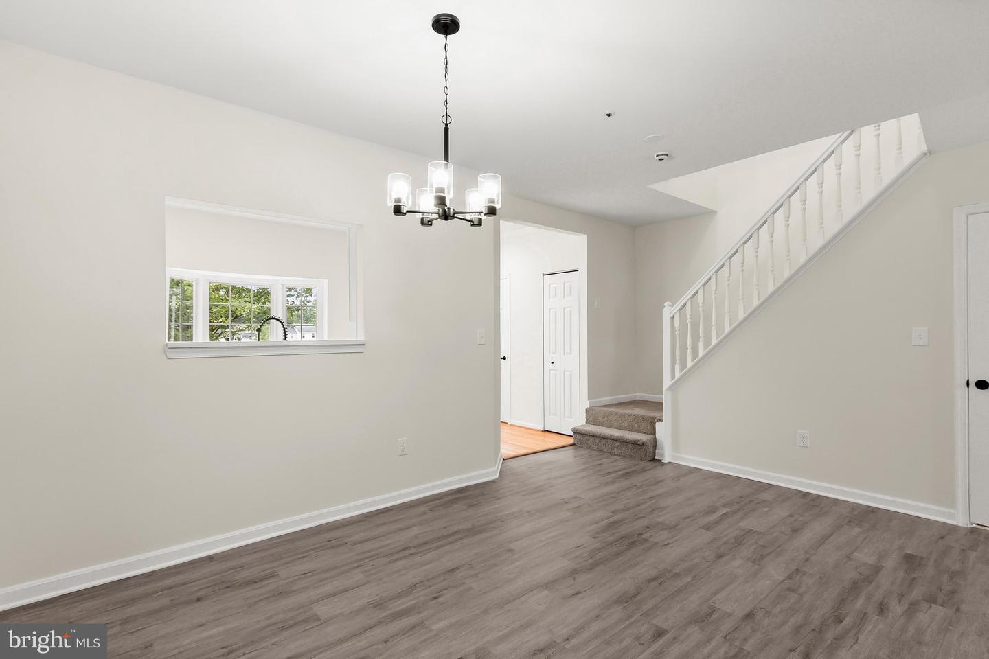 6916 Flag Harbor Dr Property Photo 13