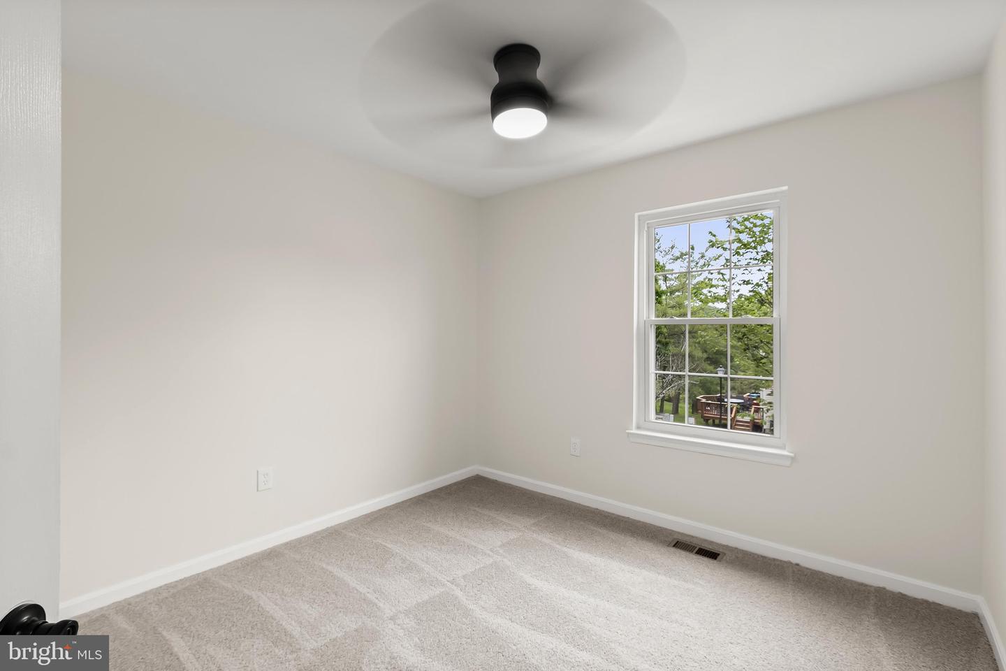 6916 Flag Harbor Dr Property Photo 25