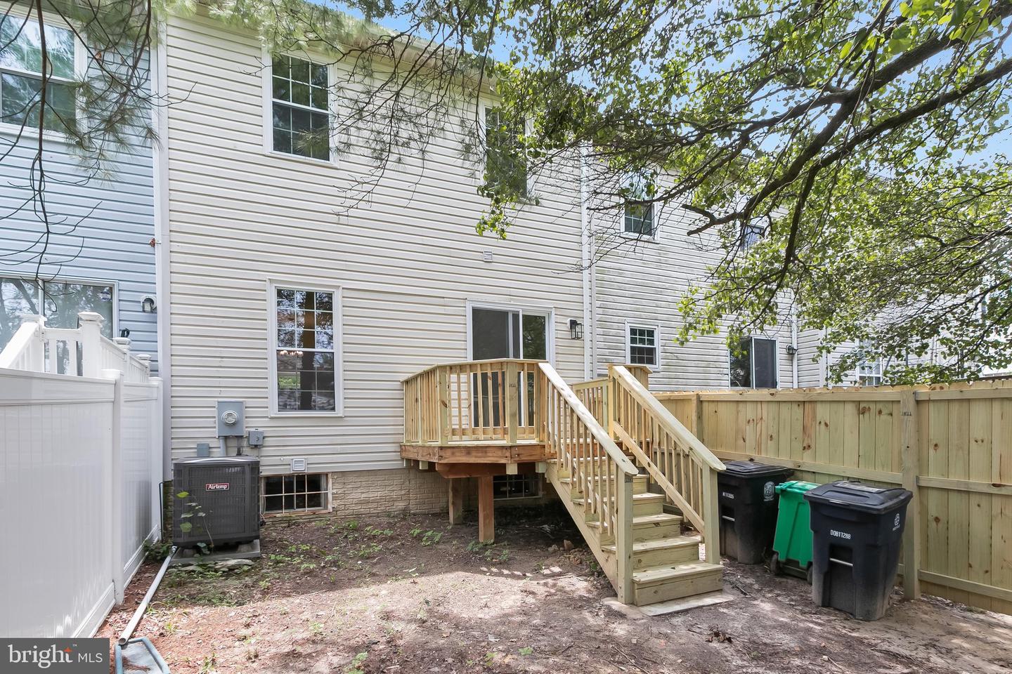 6916 Flag Harbor Dr Property Photo 39