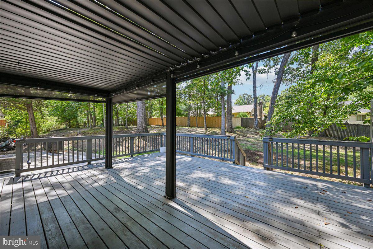758 Gleneagles Dr Property Photo 49