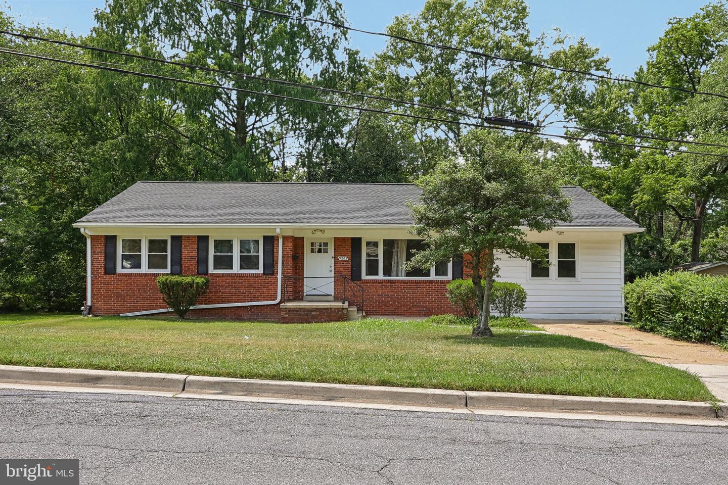 9203 WELLINGTON CT