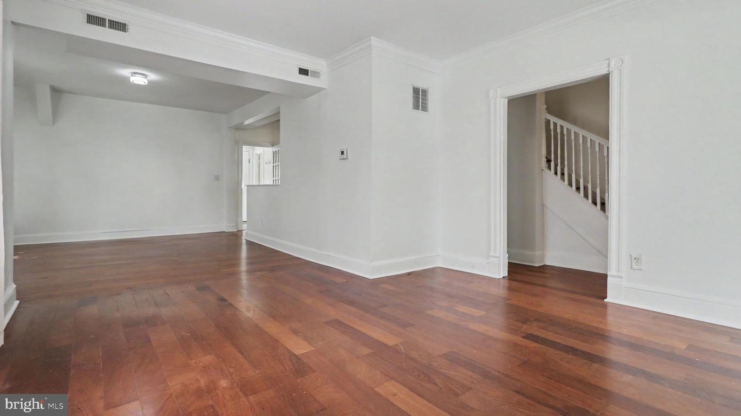 3107 Upshur St Property Photo 7