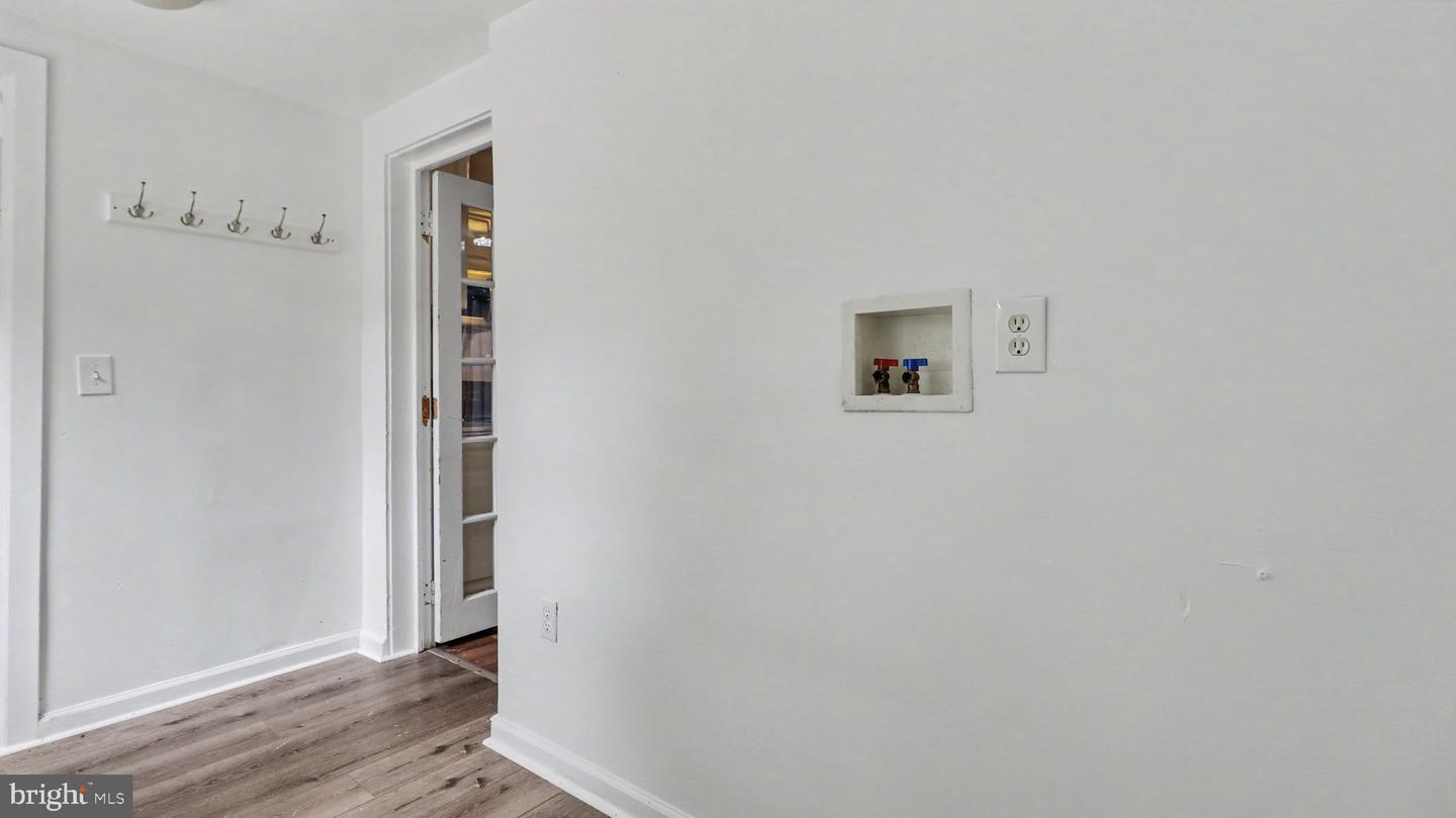 3107 Upshur St Property Photo 15