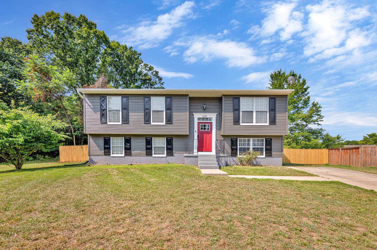 3609 Willow Ridge Ct Property Photo 1