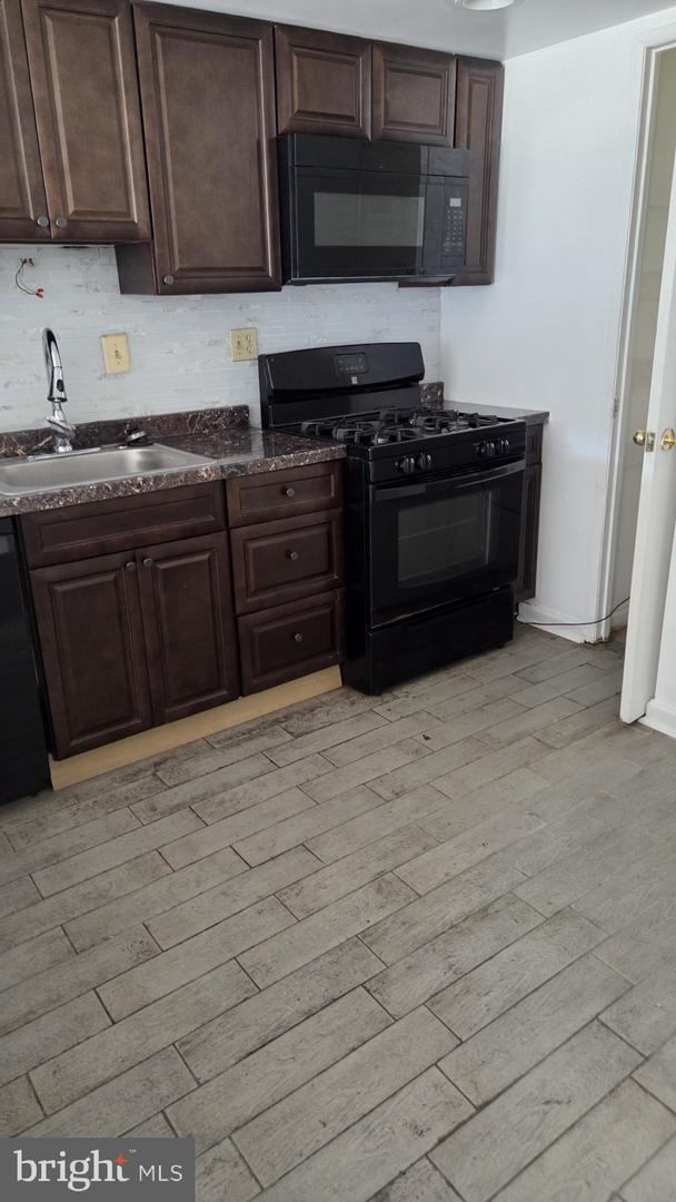 7237 Donnell Pl #a4 Property Photo 9
