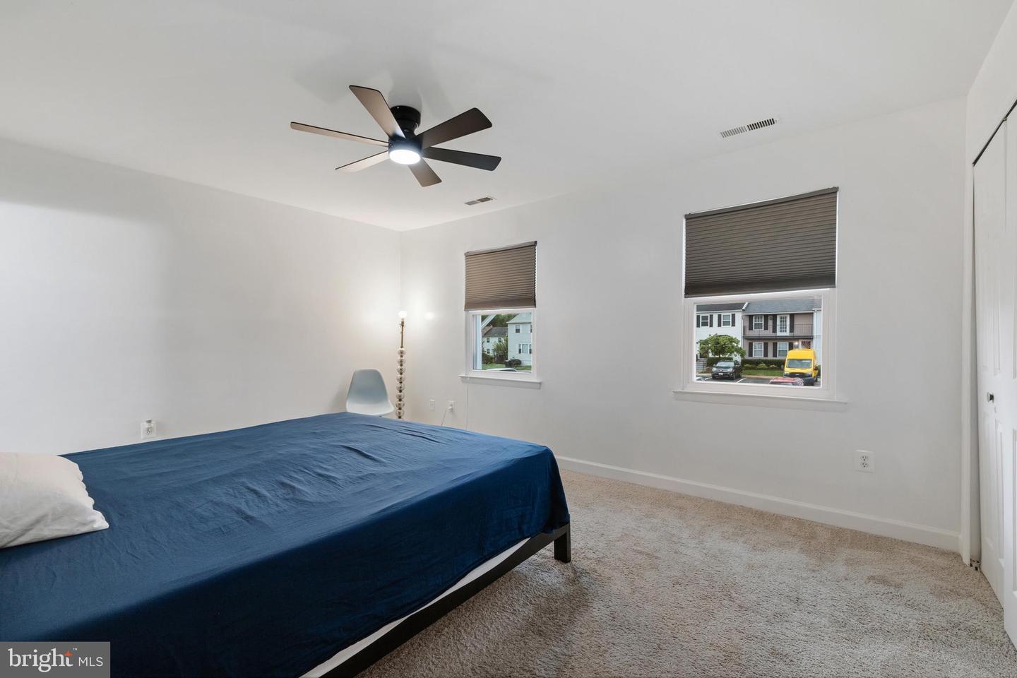 324 Harry S Truman Dr #233 Property Photo 10