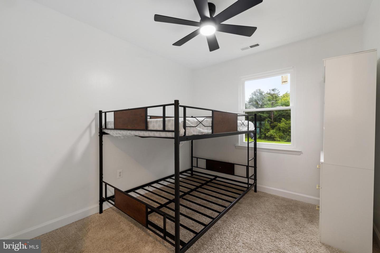 324 Harry S Truman Dr #233 Property Photo 22