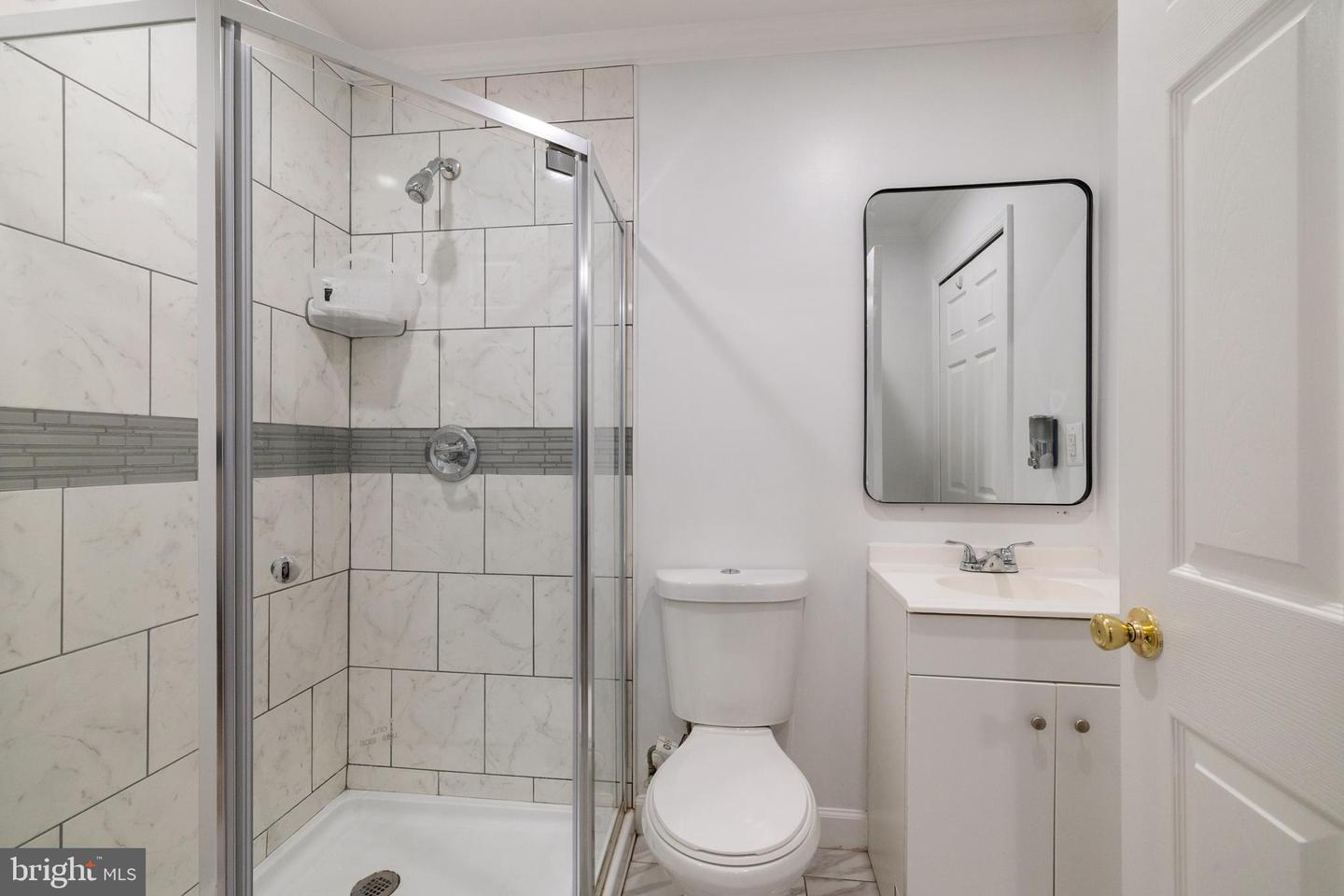 324 Harry S Truman Dr #233 Property Photo 27