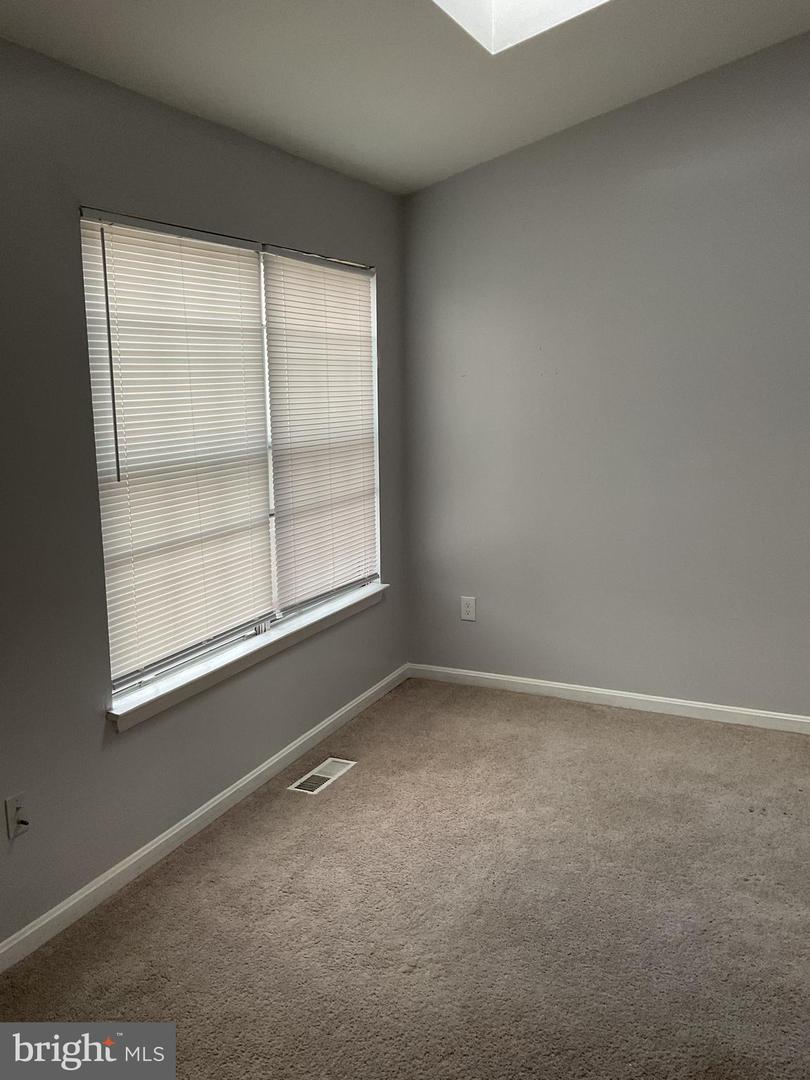 MDPG2212182 Property Photo 21