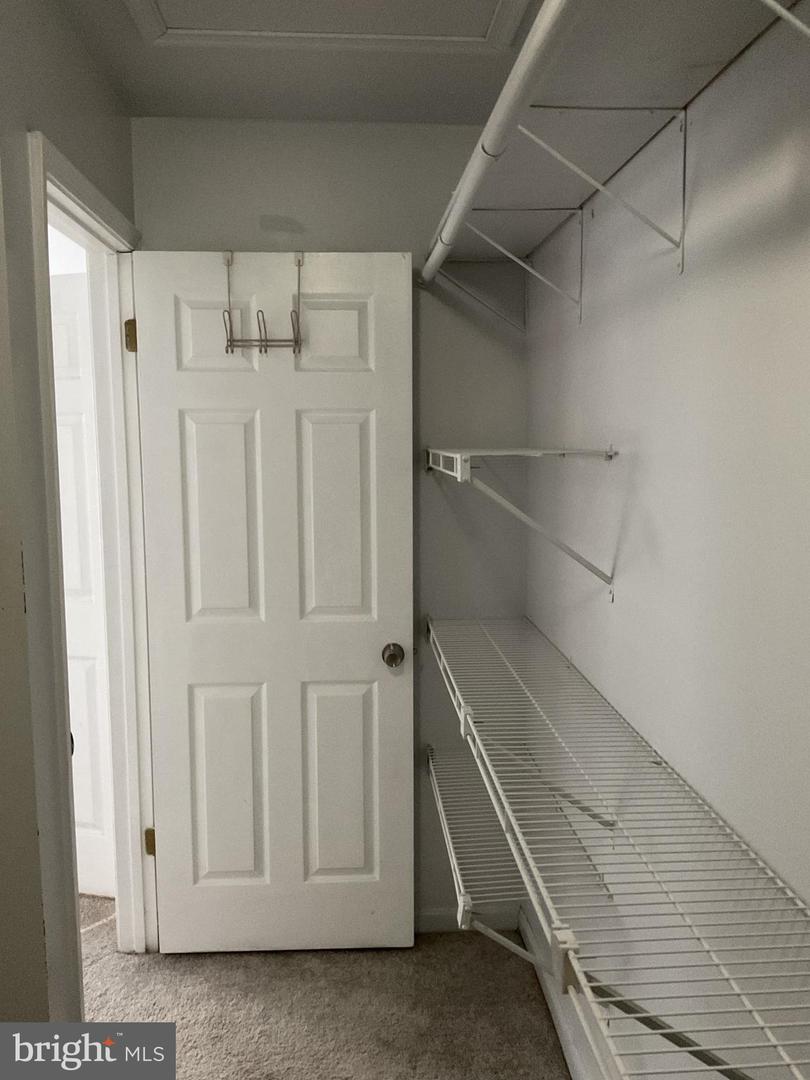 MDPG2212182 Property Photo 24