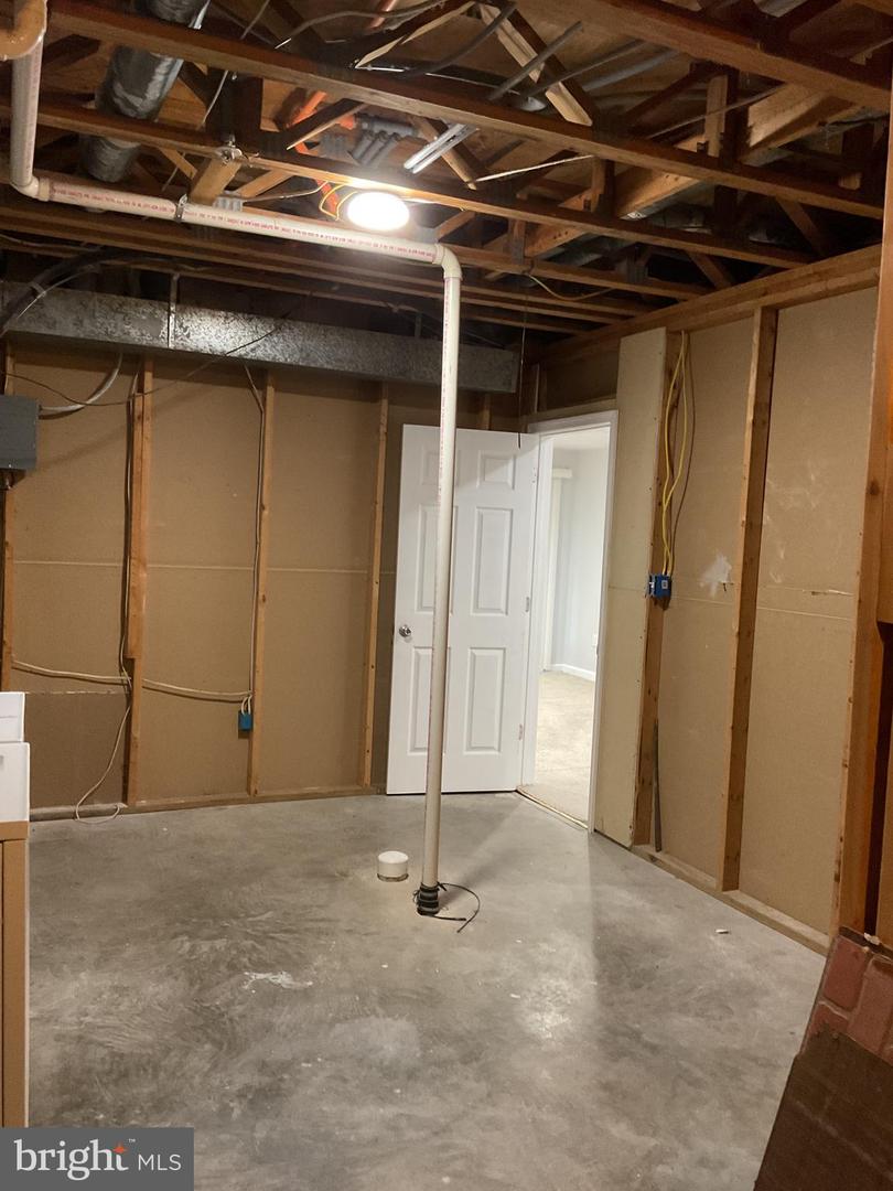 MDPG2212182 Property Photo 50