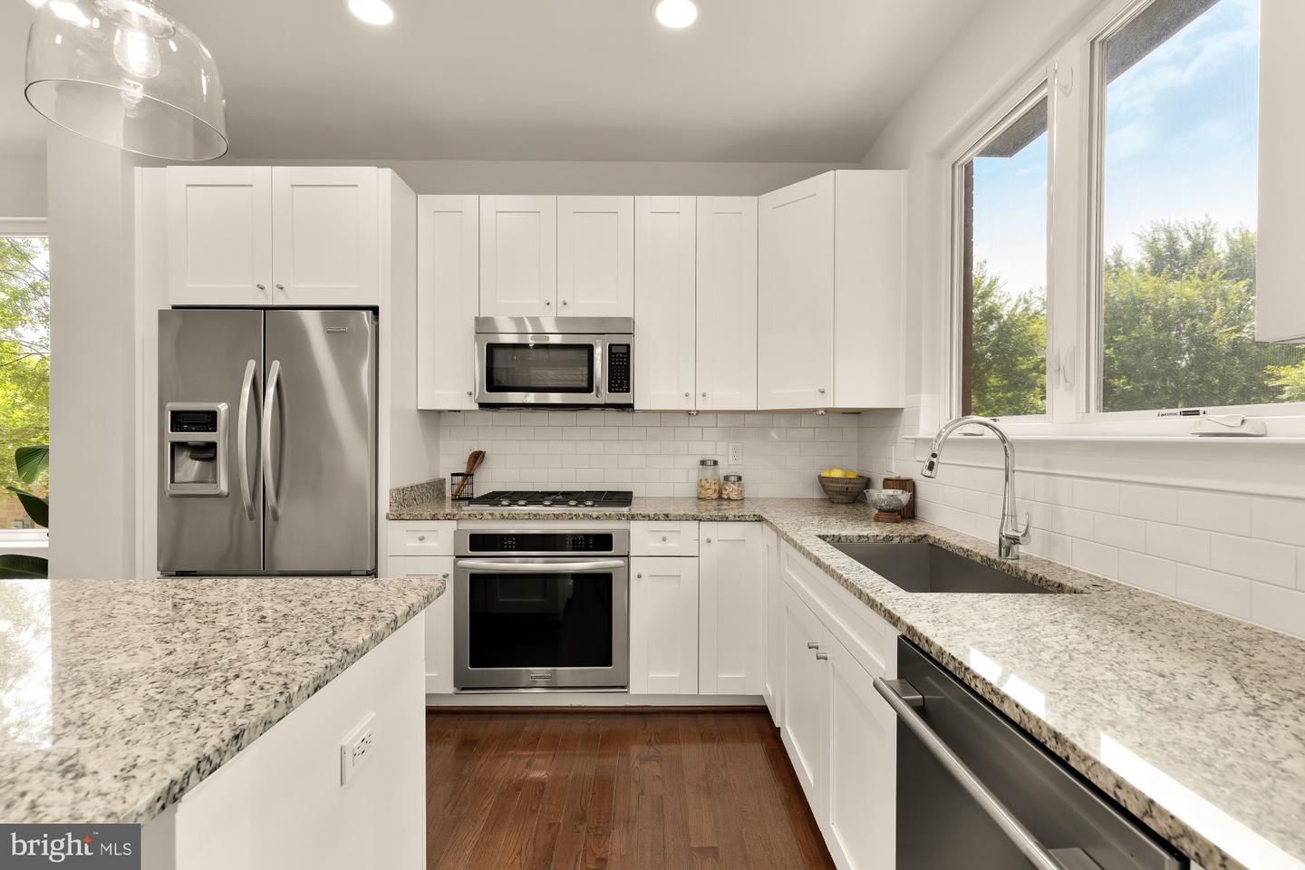 5626 46th Pl Property Photo 18