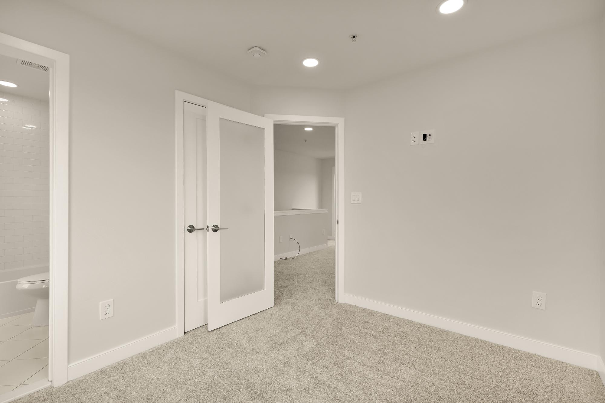 5626 46th Pl Property Photo 41