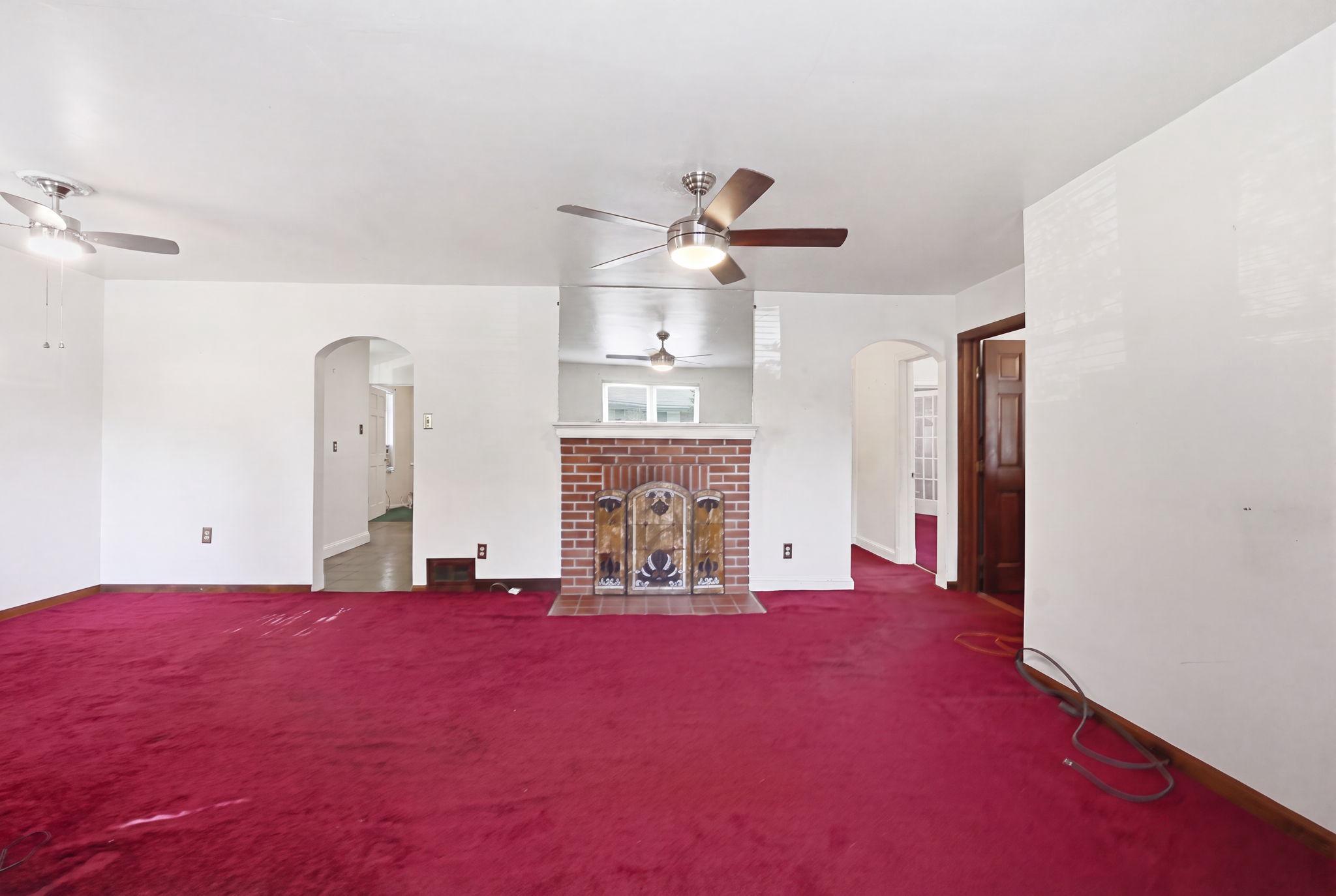 3203 Mulberry Ln Property Photo 7