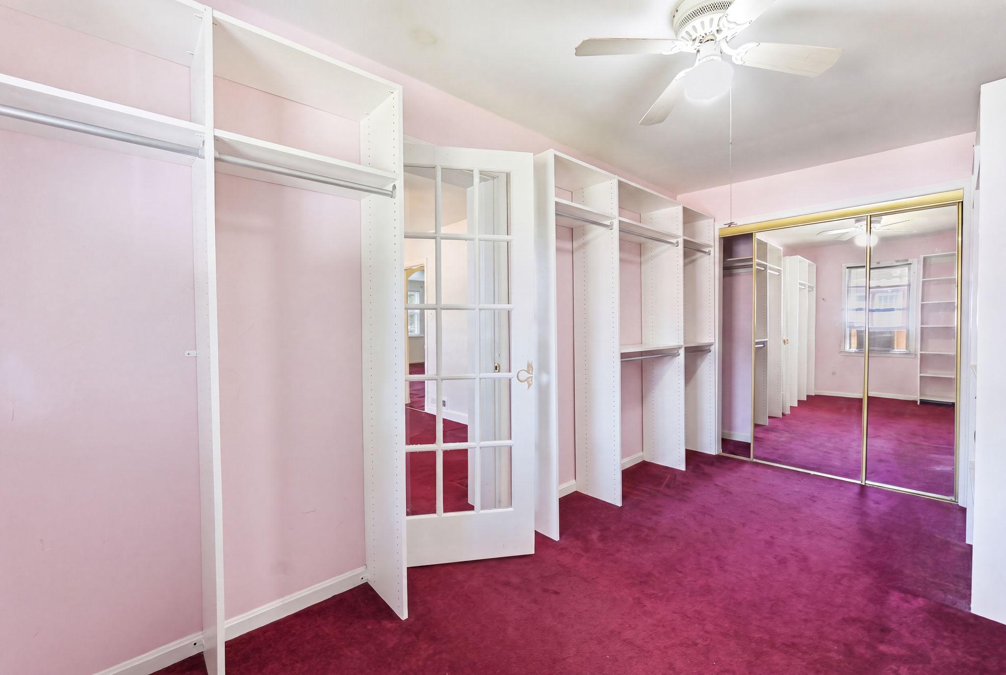 3203 Mulberry Ln Property Photo 16