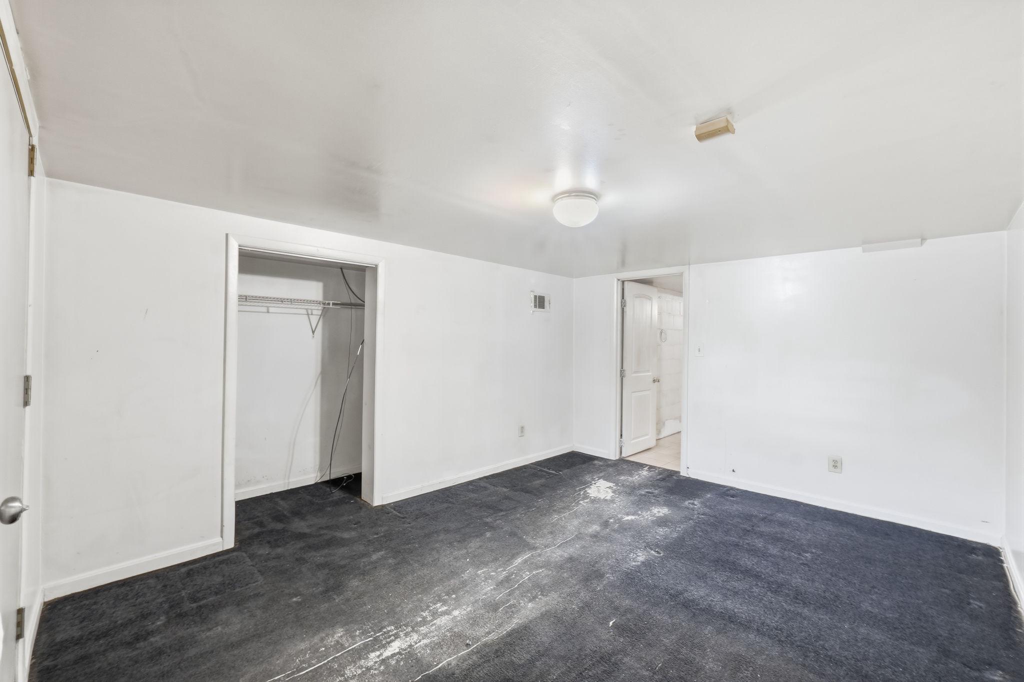 3203 Mulberry Ln Property Photo 22