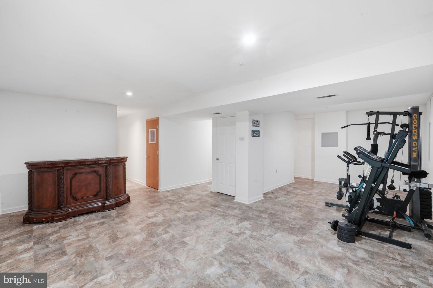 1922 Tall Timber Ct Property Photo 23