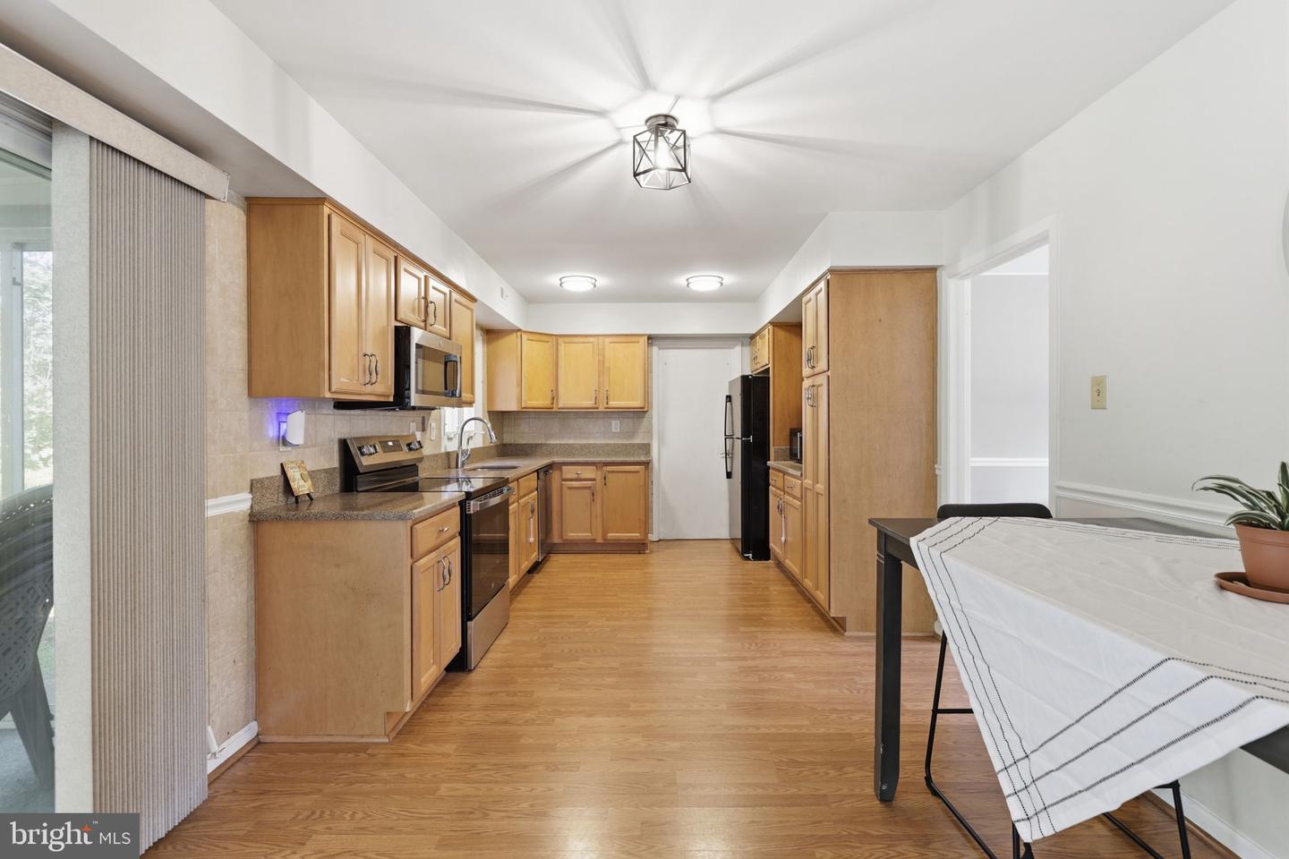 4113 Wakefield Ln Property Photo 5