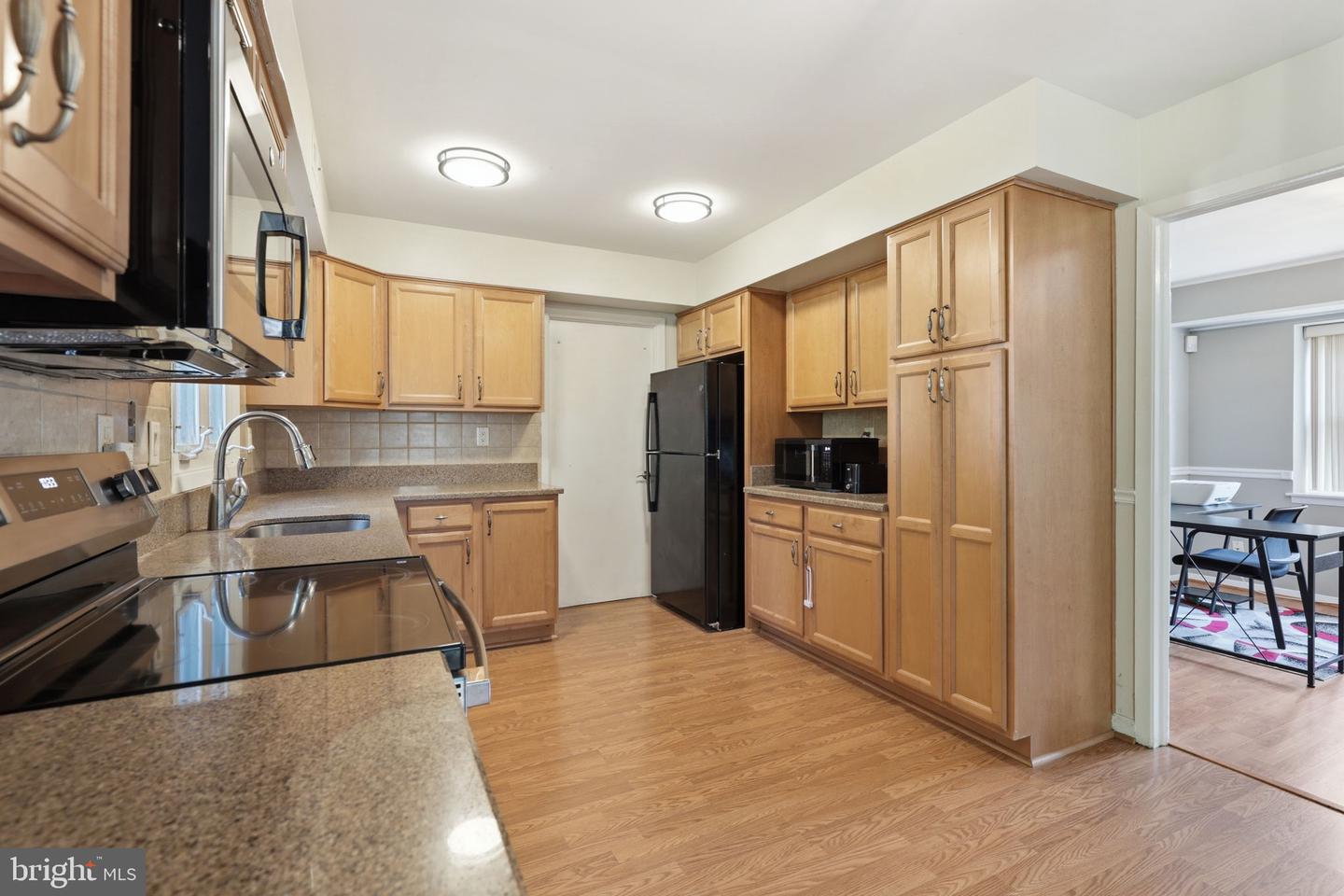 4113 Wakefield Ln Property Photo 7