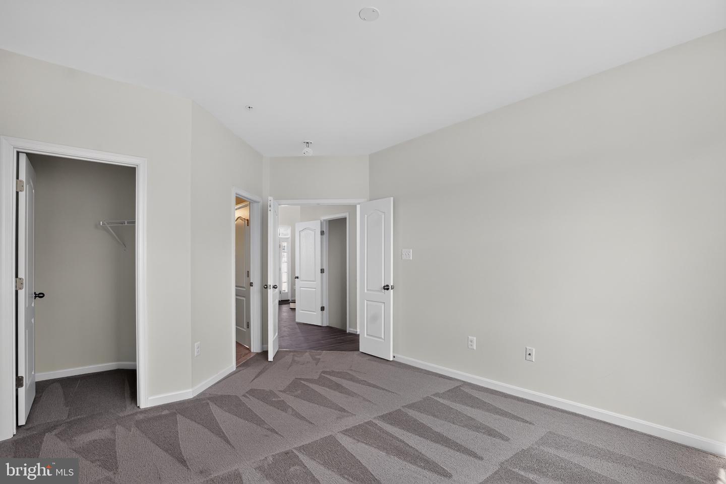 10604 Sir Brendan Ave Property Photo 6