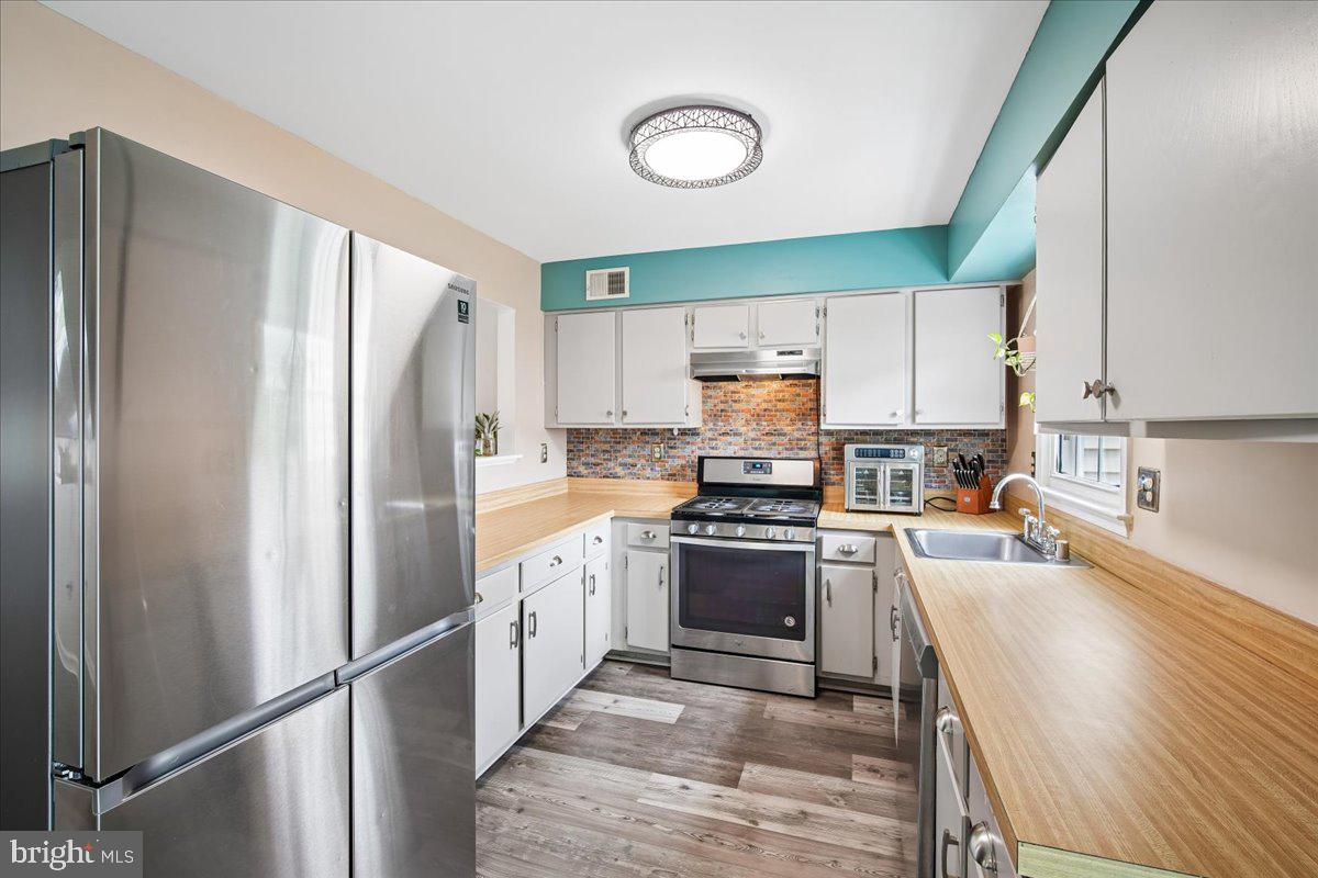 11417 Cosca Park Pl Property Photo 7