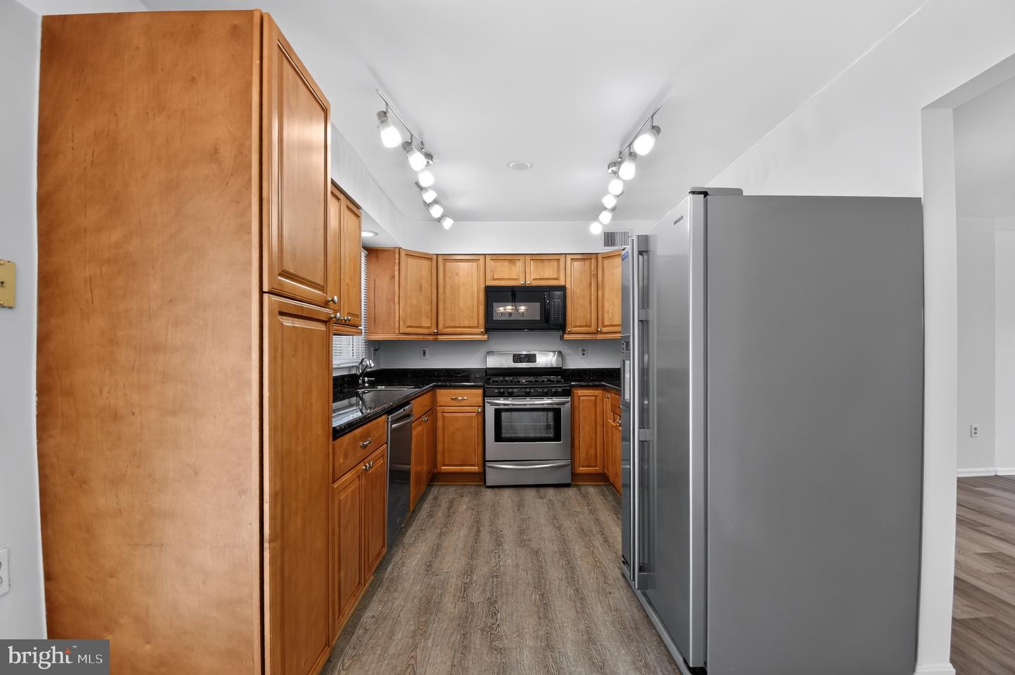 MDPG2212338 Property Photo 4