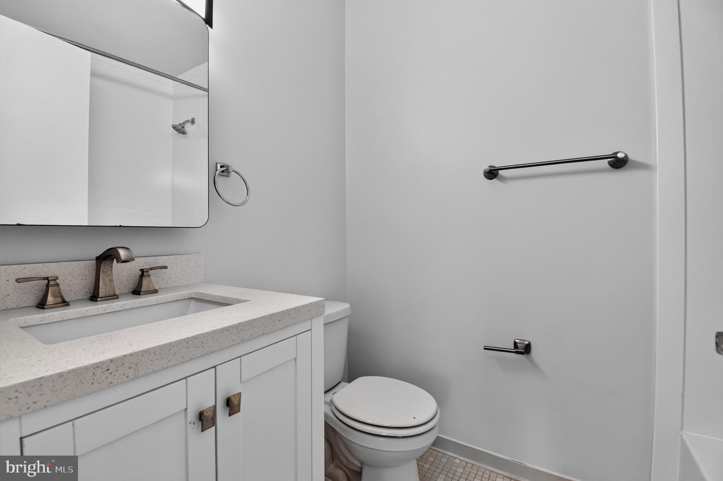 MDPG2212338 Property Photo 26