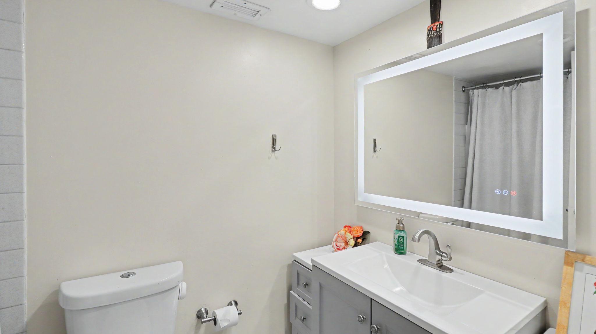 6100 Westchester Park Dr #1712 Property Photo 23