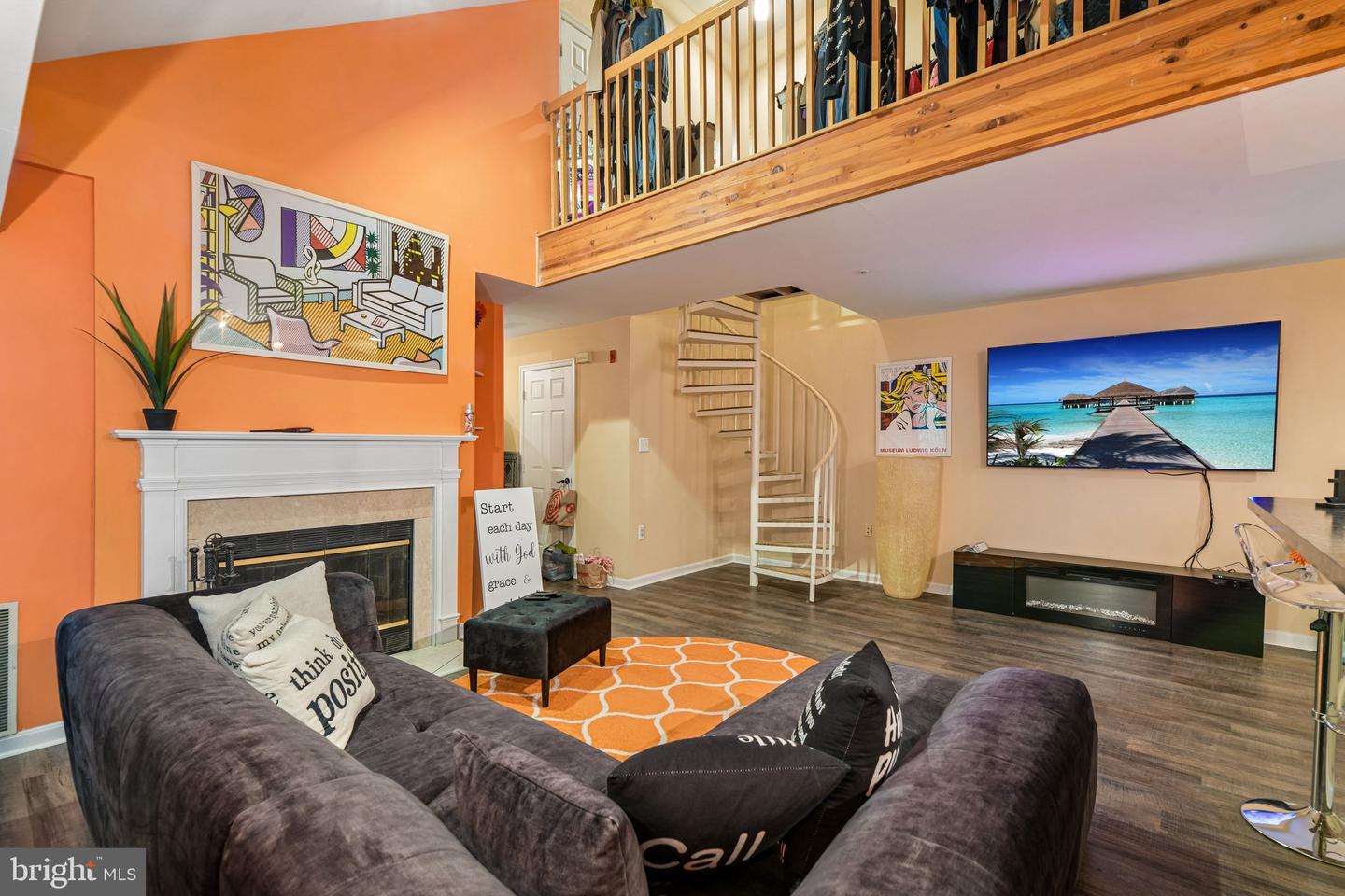9805 Lake Pointe Ct #304 Property Photo 1