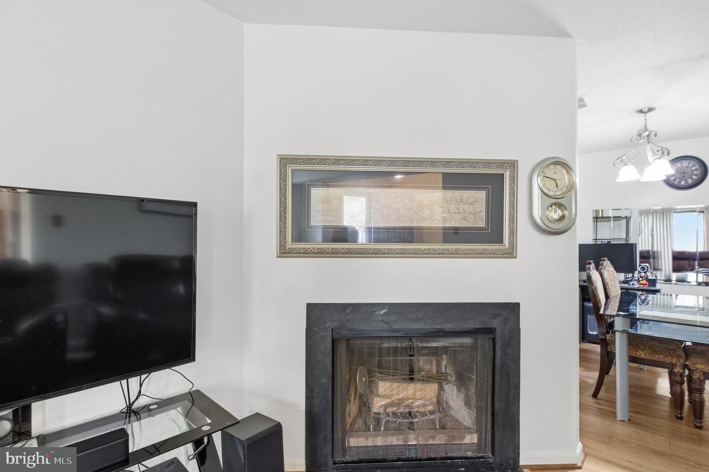 7205 Split Rail Ln Property Photo 10