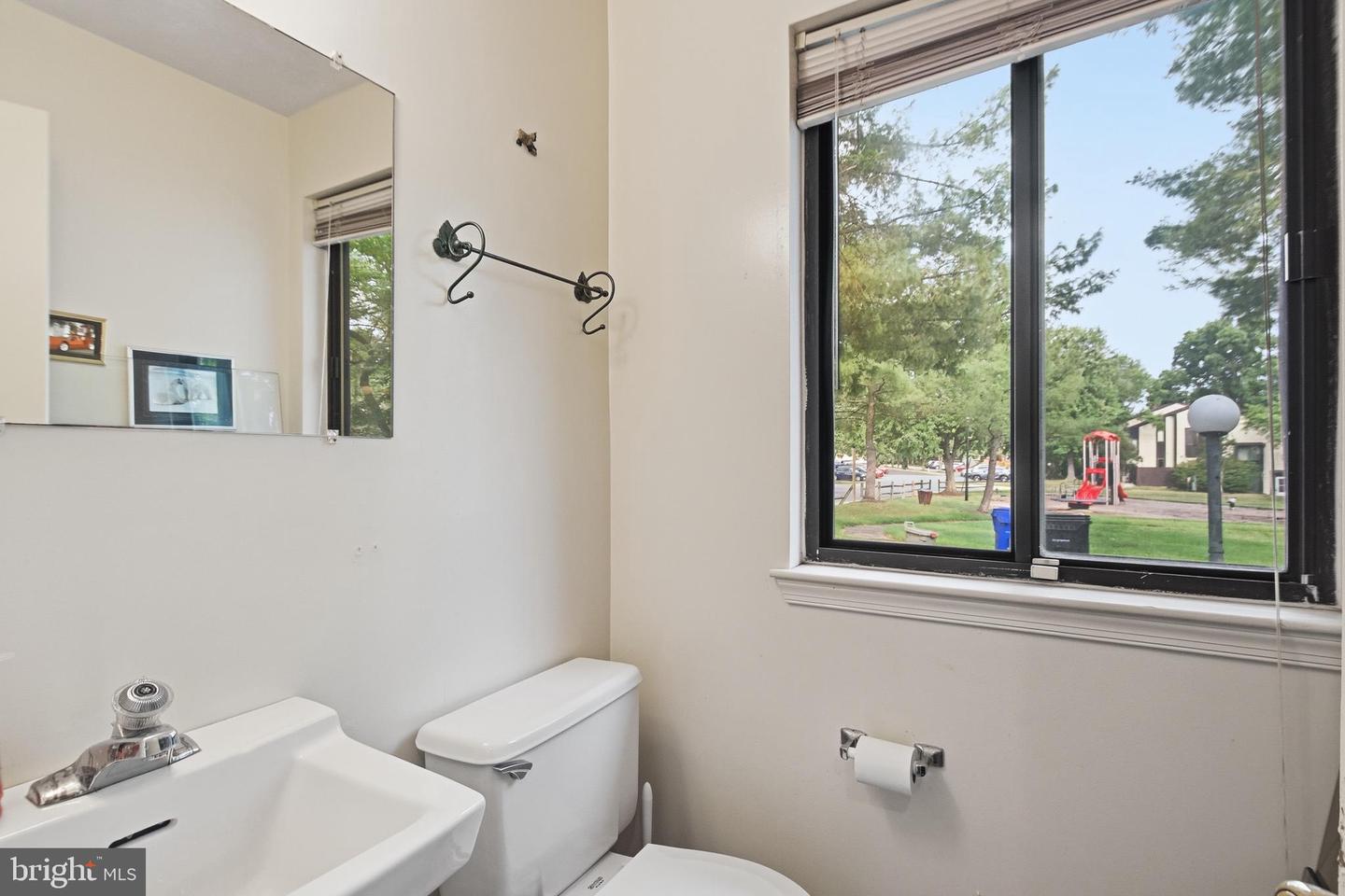 7205 Split Rail Ln Property Photo 15