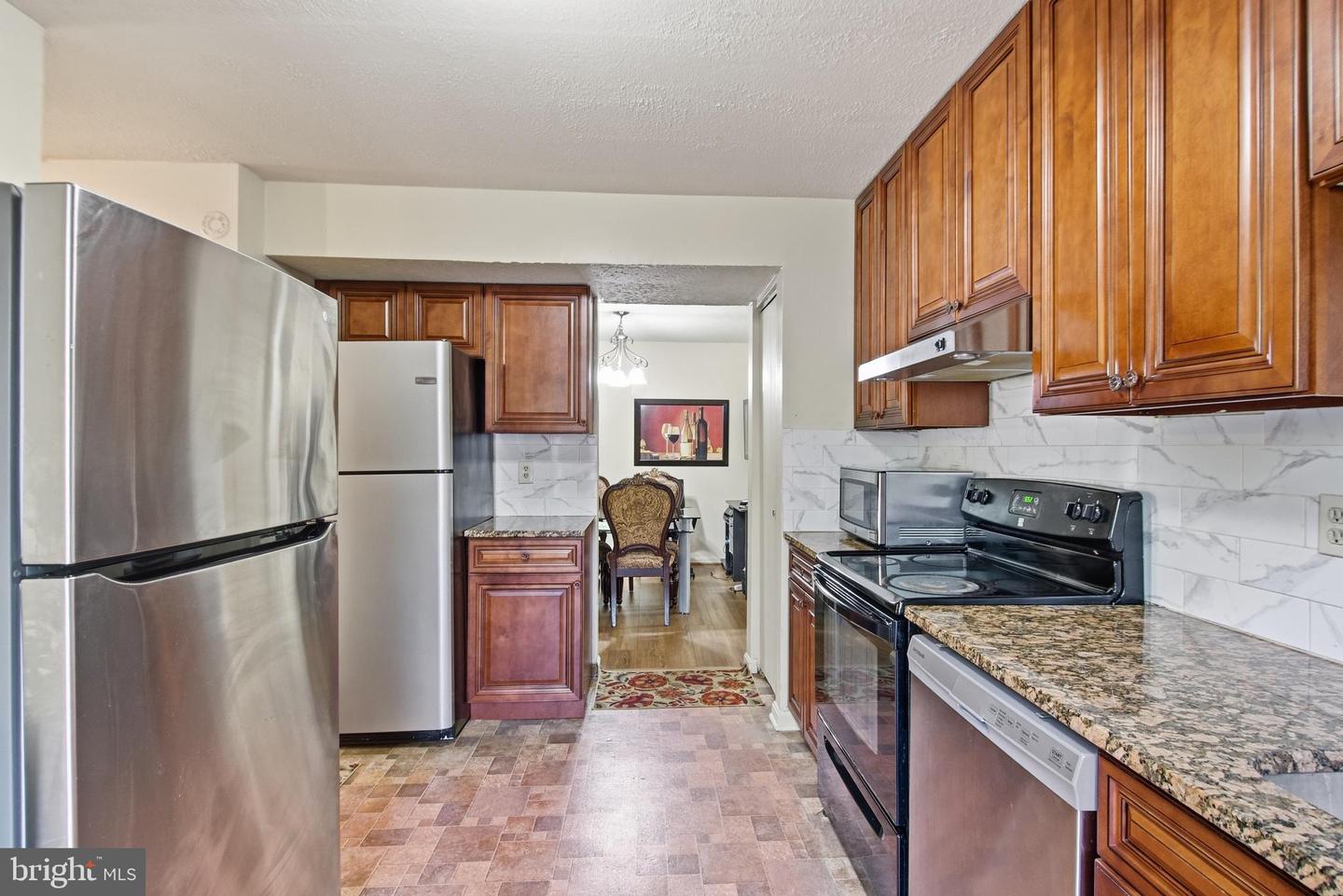 7205 Split Rail Ln Property Photo 19
