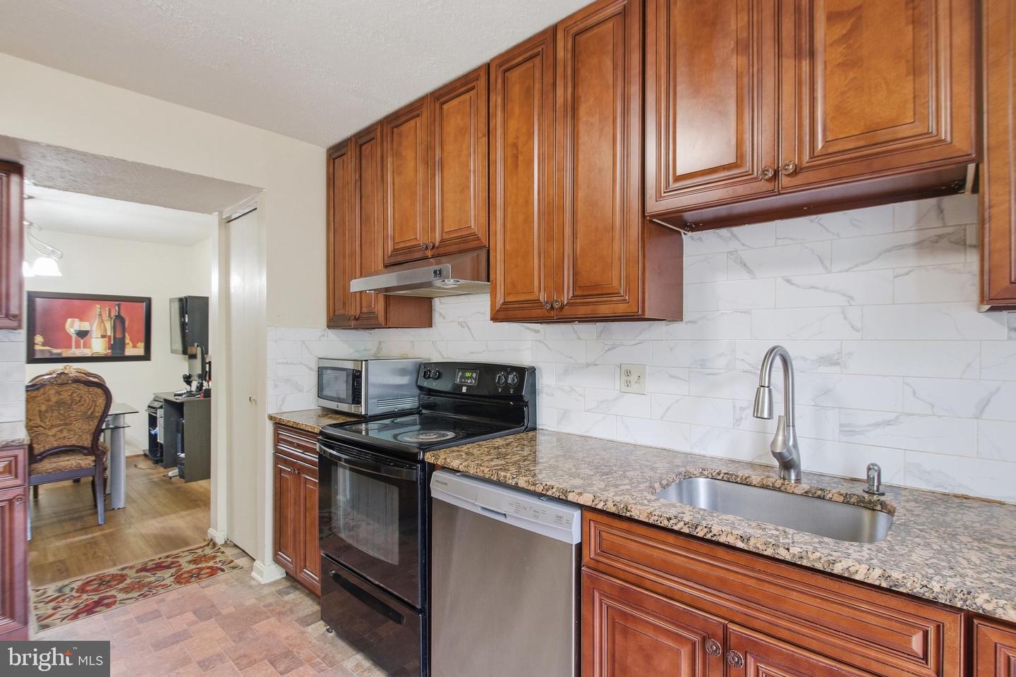 7205 Split Rail Ln Property Photo 20