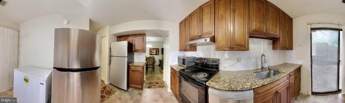 7205 Split Rail Ln Property Photo 21