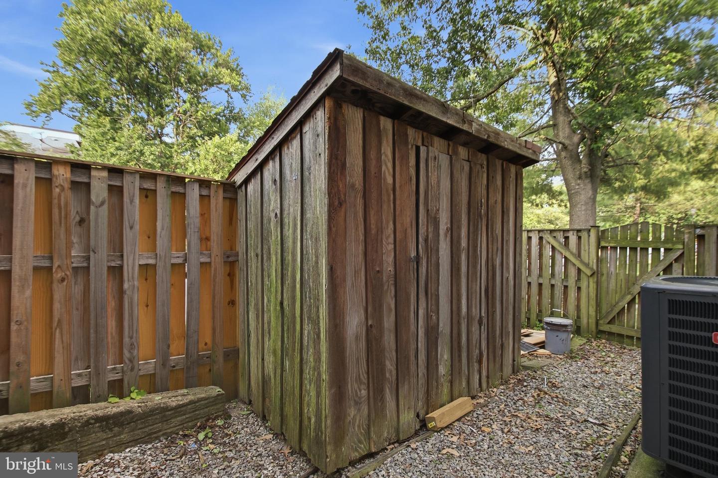 7205 Split Rail Ln Property Photo 35