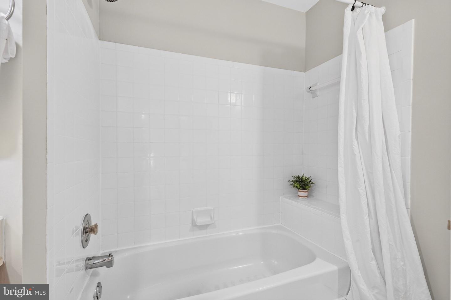 7902 Bayshore Dr #4452 Property Photo 19