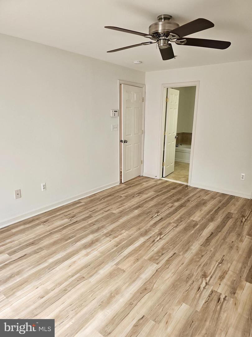 922 Pine Forest Ln #1811 Property Photo 13