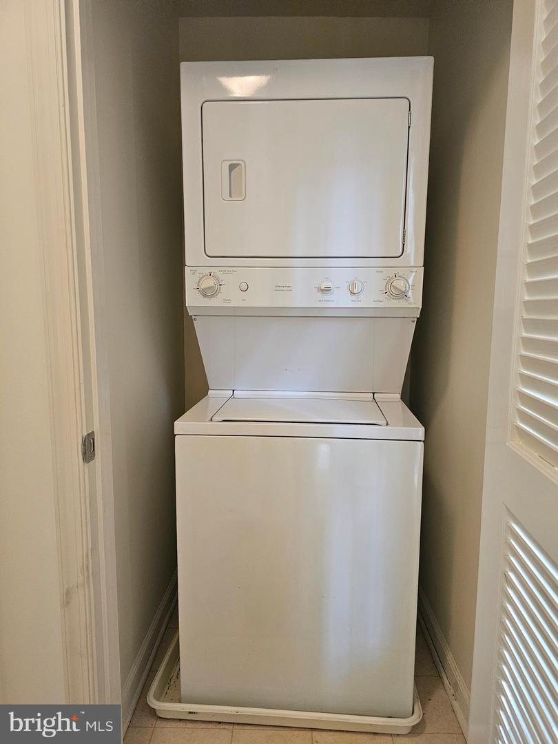 922 Pine Forest Ln #1811 Property Photo 22