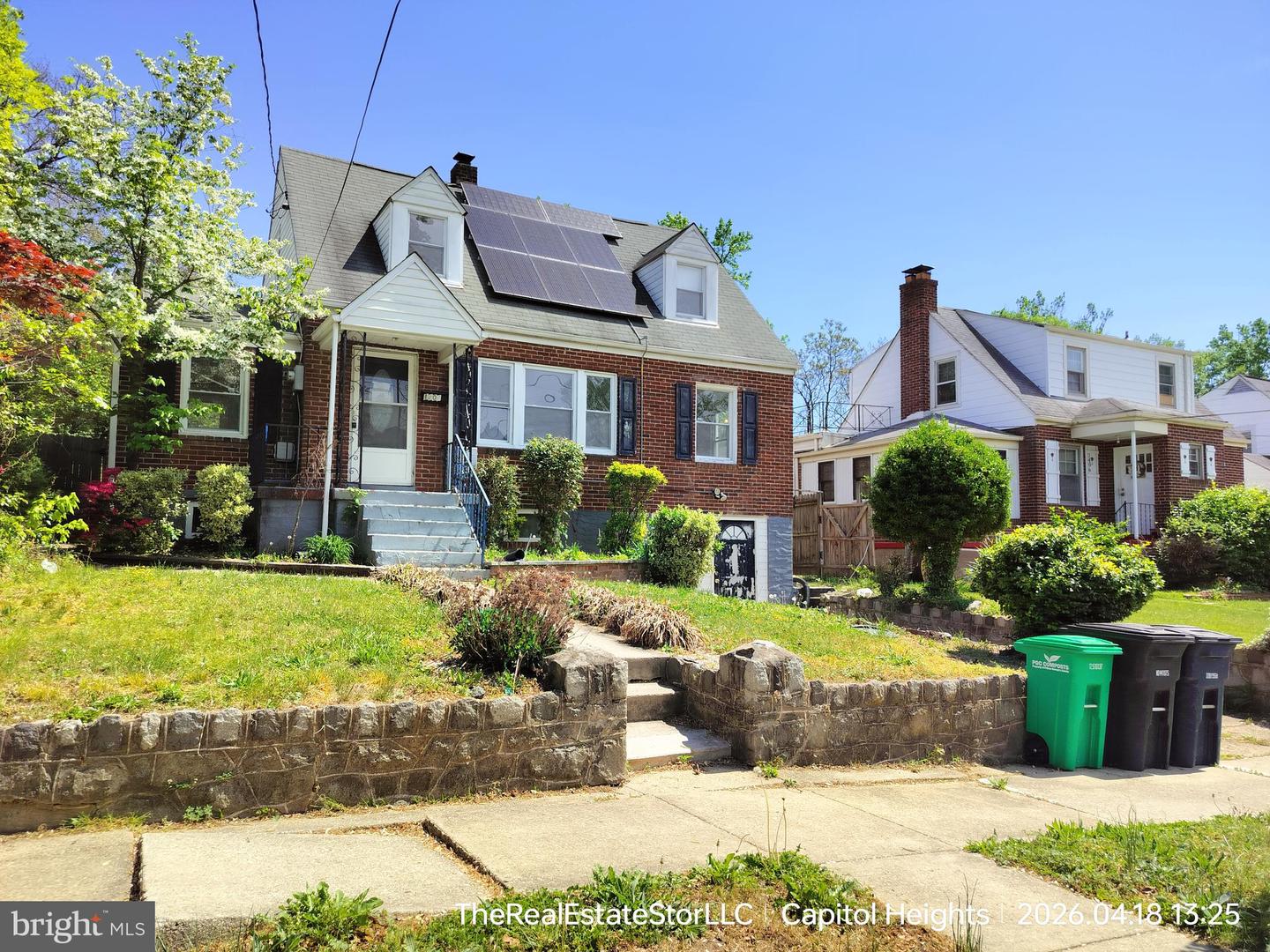 1404 EDGEWICK AVE Property Photo 1
