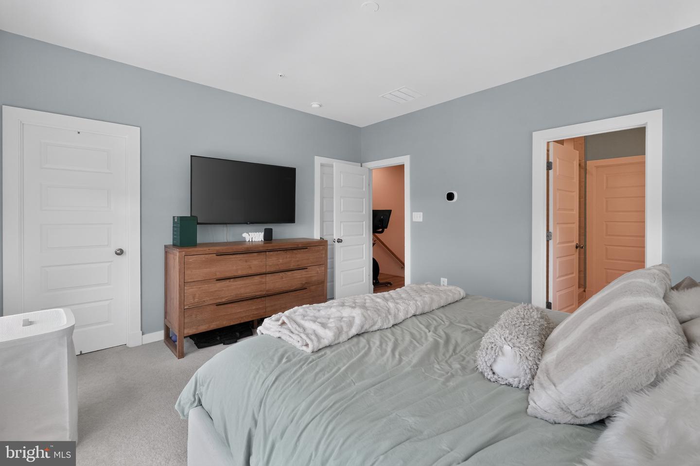 17139 Hardisty Way Property Photo 17
