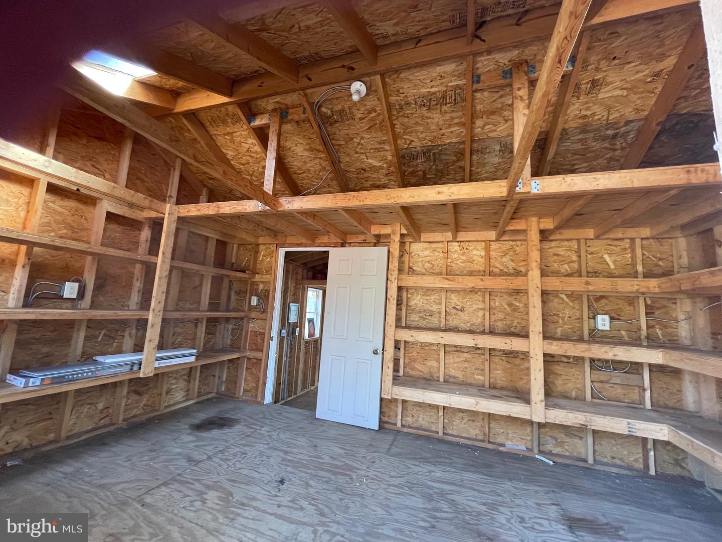 6107 Buckler Rd Property Photo 25