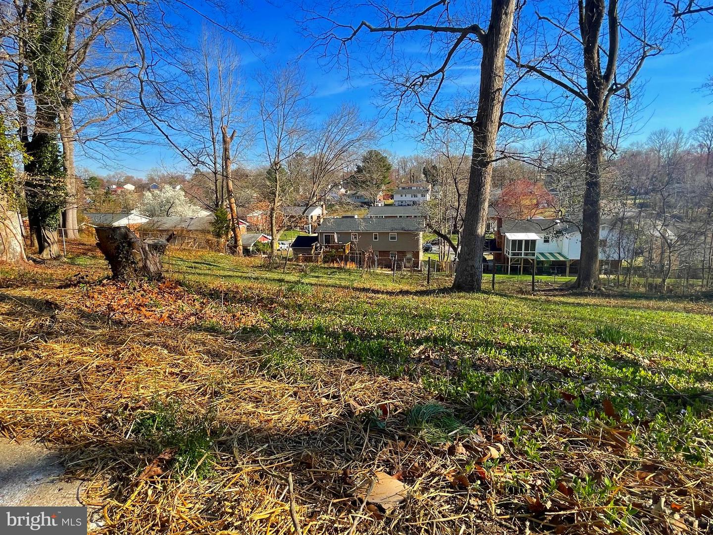6107 Buckler Rd Property Photo 36
