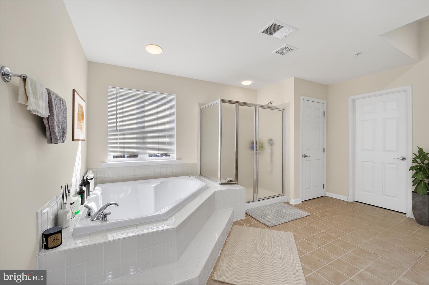 16101 Venice Rd Property Photo 39